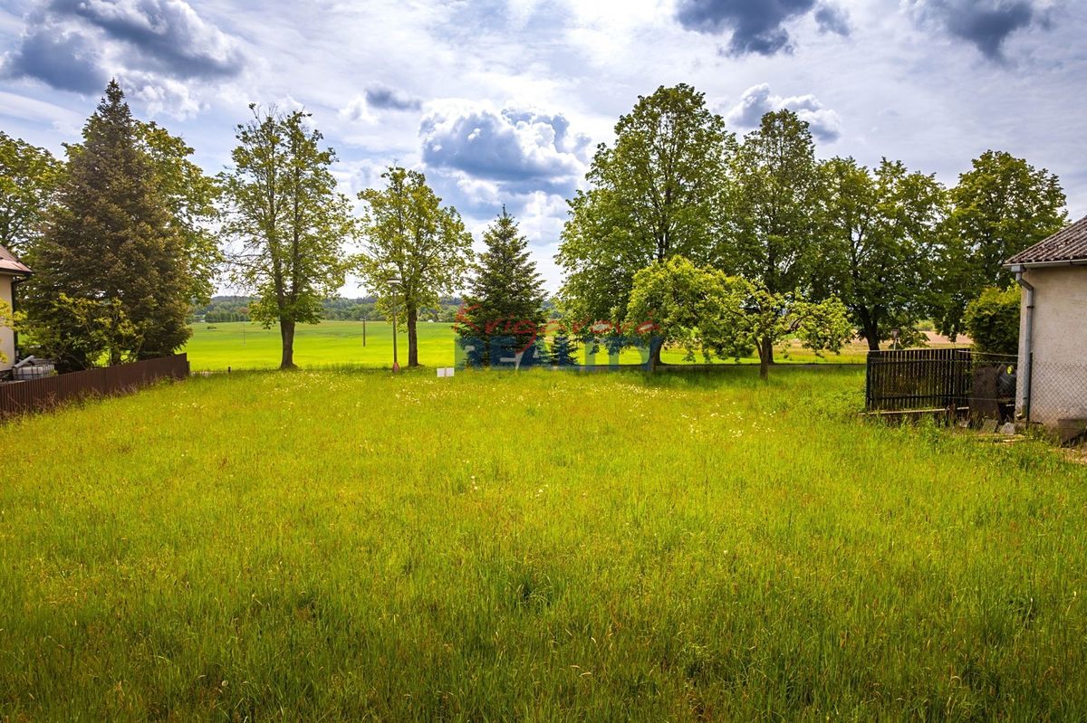 Prodej stavebního pozemku 860 m² – fotografie 4