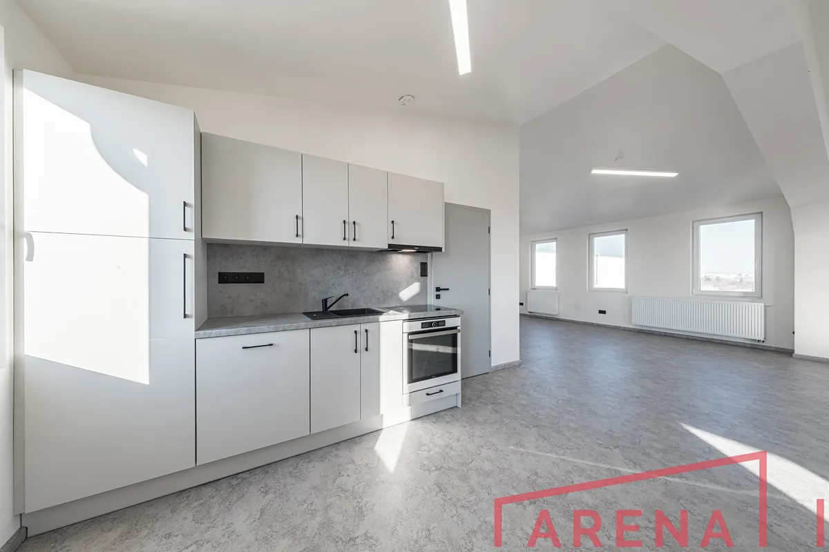 Pronájem kanceláře 95 m²