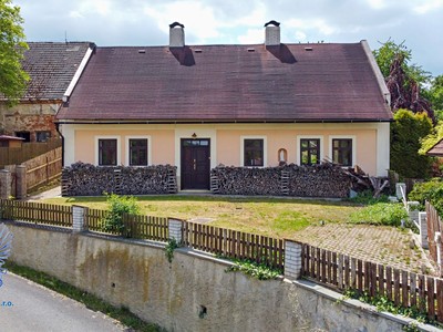 Prodej  rodinného domu 192 m², pozemek 704 m²