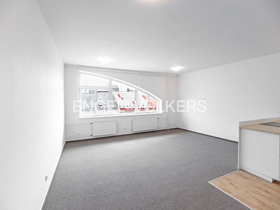 Pronájem bytu 1+kk 41 m²