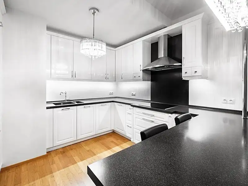 Pronájem bytu 3+kk 91 m², Praha – náhled fotky 1