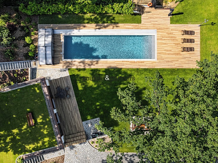 Prodej domu, 1 079 m² (3 z 27)