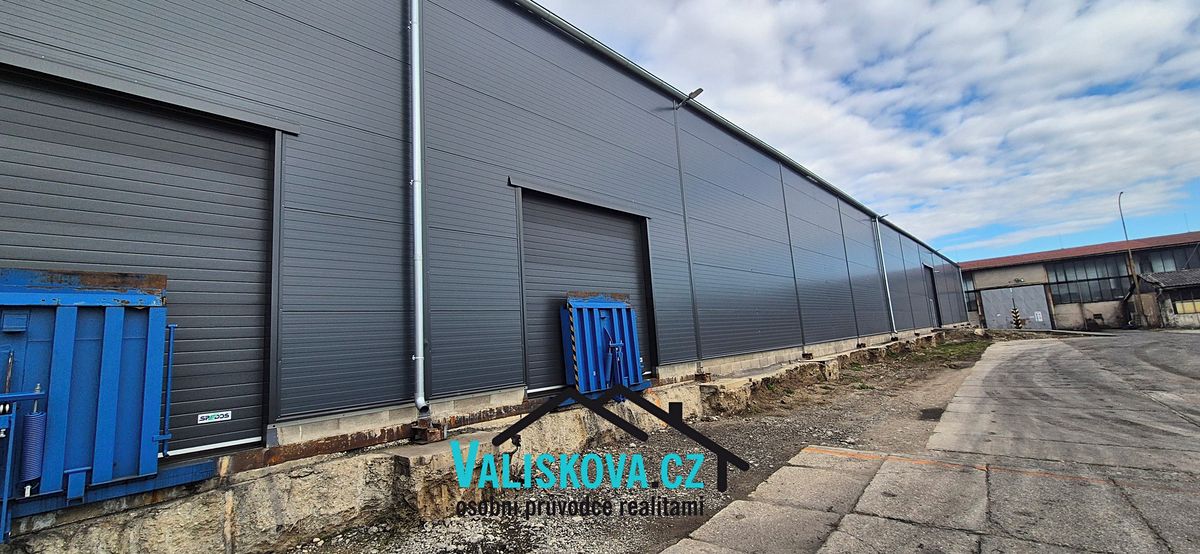 Pronájem skladového prostoru 3162 m² – fotografie 3