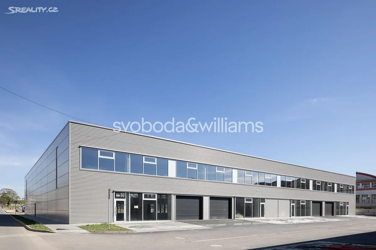 Pronájem výrobní haly, prostoru 1844 m², Trnkova
