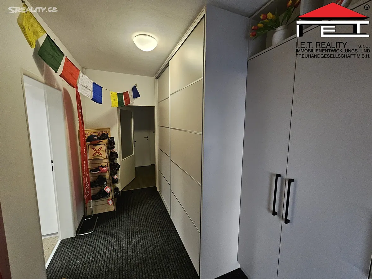 Pronájem kanceláře 84 m² – pohled 6