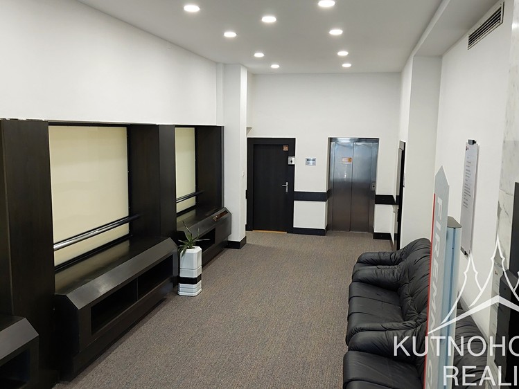 Комерційне приміщення в оренду, 43 м² (10 з 12)