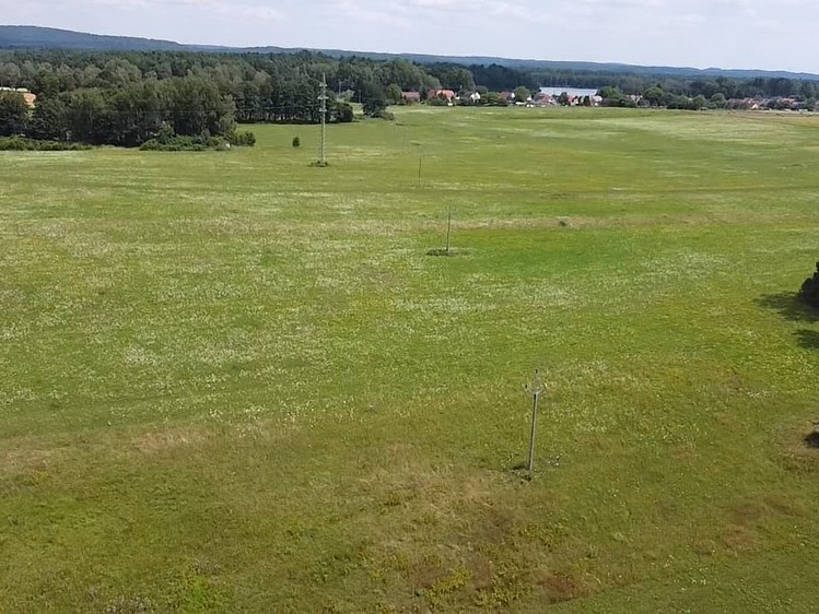 Prodej pozemku, 130 000 m² (9 z 16)