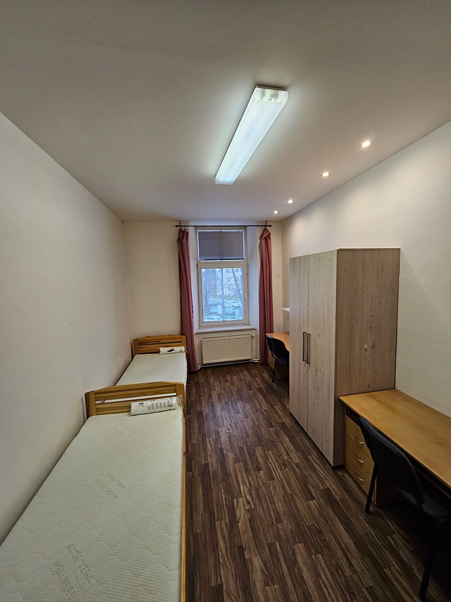 Pronájem bytu pokoje 20 m², Olomouc – fotka 1 z 3