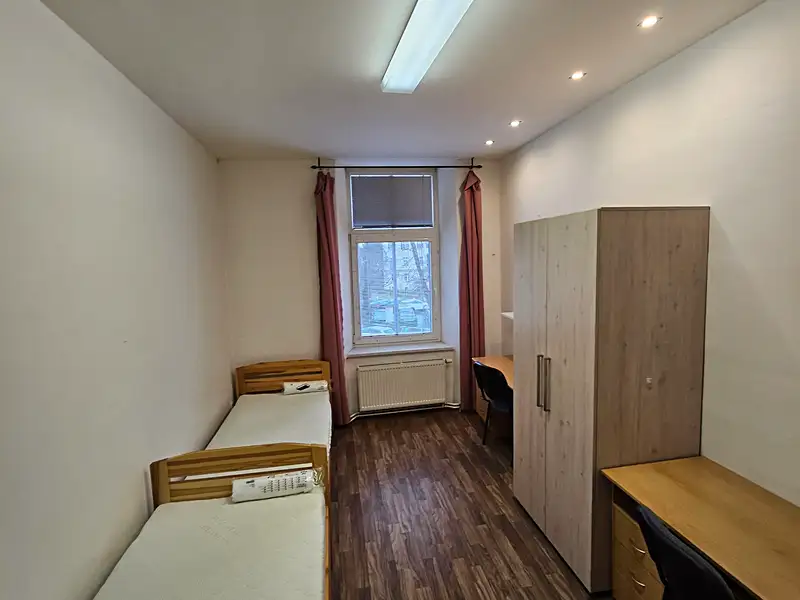 Pronájem bytu pokoje 20 m², Olomouc – náhled fotky 1