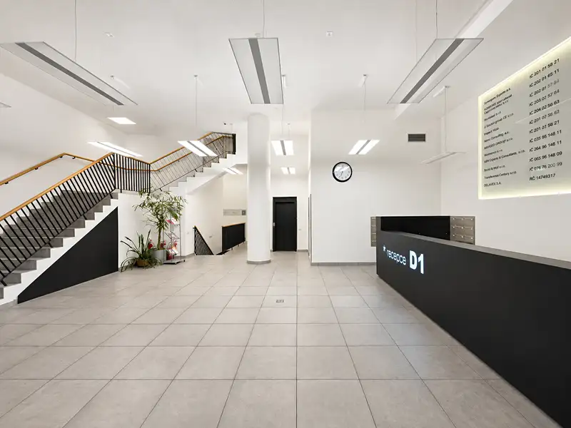 Pronájem kanceláře 170 m², Praha – náhled fotky 3