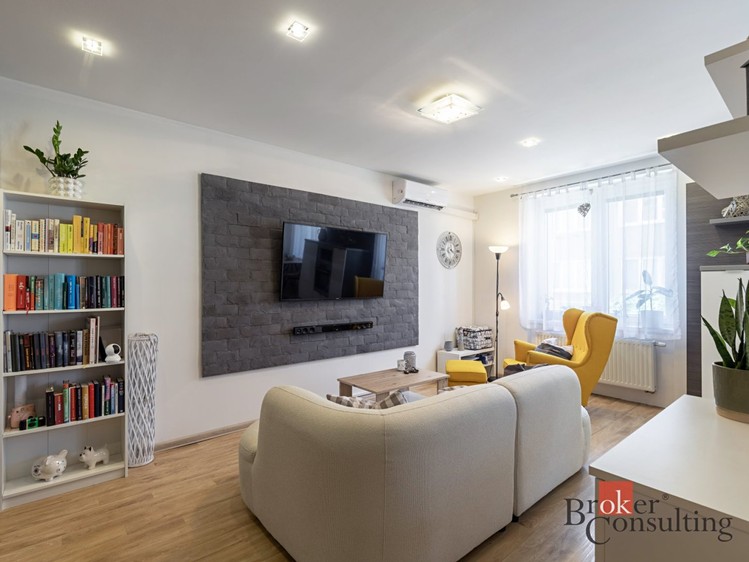 Wohnung 2+kk zum Kauf, 51 m² (1 von 13)