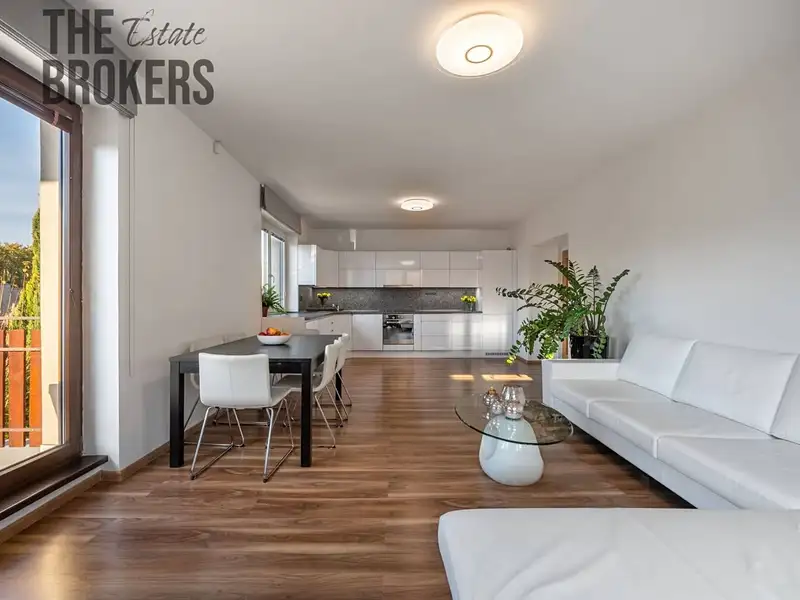 Prodej rodinného domu 229 m², pozemek 1080 m², Mukařov – náhled fotky 3