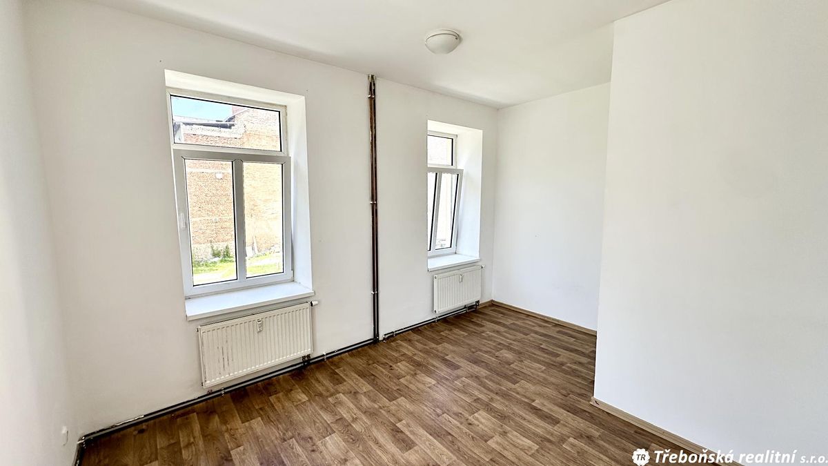 Pronájem bytu 2+kk 39 m² – fotografie 5
