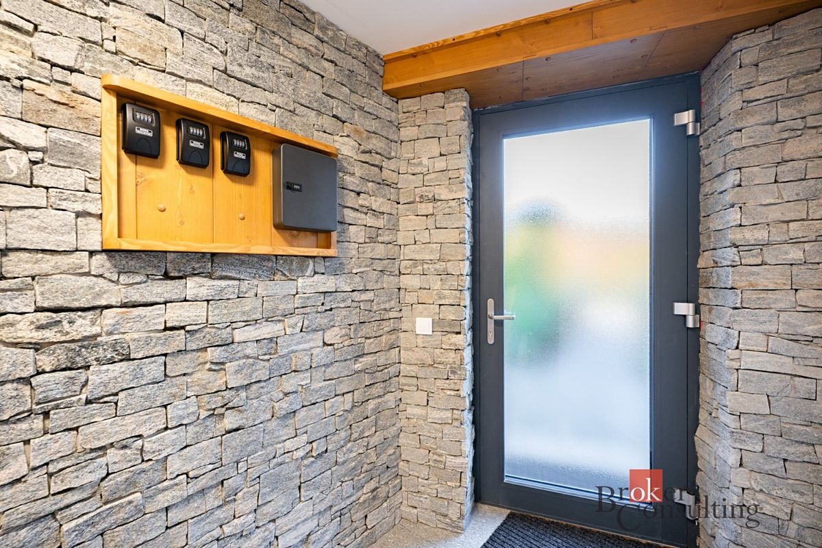 Prodej rodinného domu 213 m², pozemek 350 m² – fotografie 5