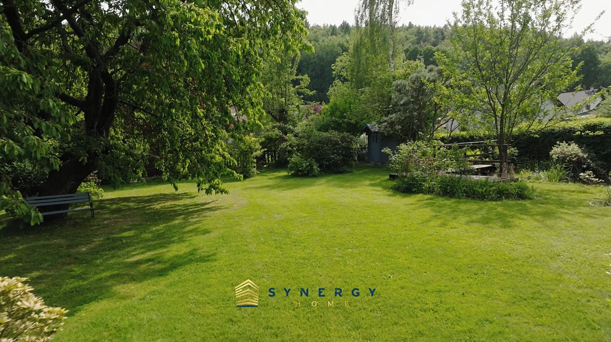 Prodej rodinného domu 283 m², pozemek 1411 m² – fotografie 4