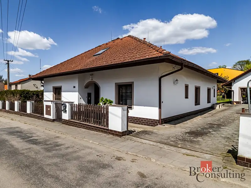 Prodej rodinného domu 220 m², pozemek 887 m², Chlum u Třeboně – náhled fotky 3