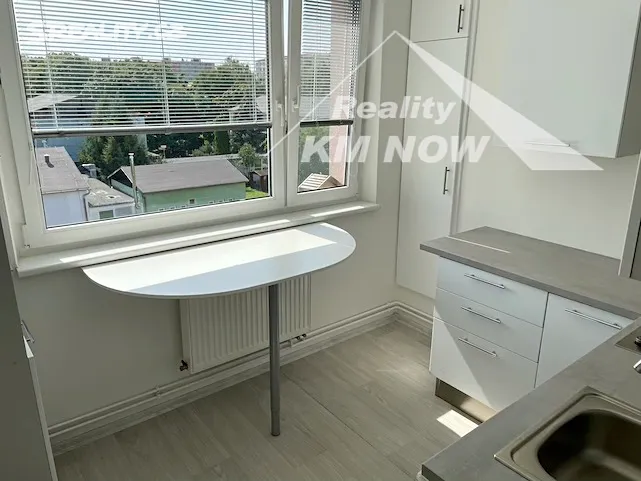Pronájem bytu 1+1 34 m² – pohled 3