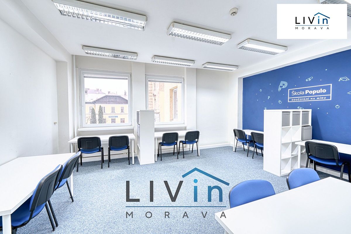 Pronájem kanceláře 68 m² – fotografie 3