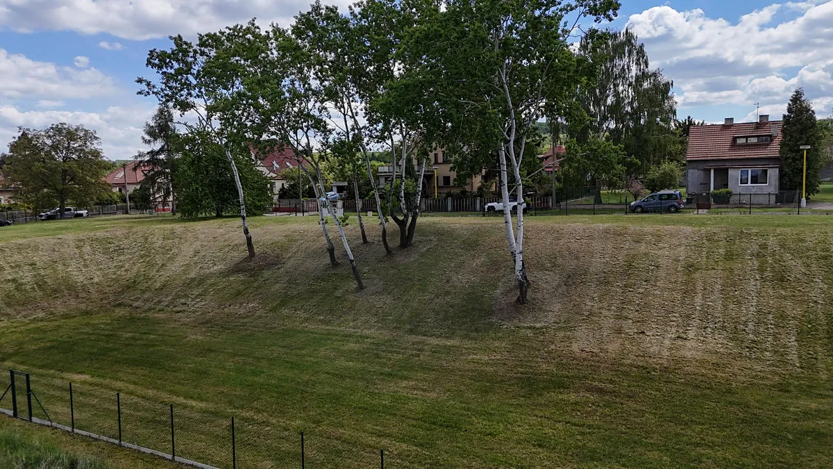 Prodej stavebního pozemku 2447 m²