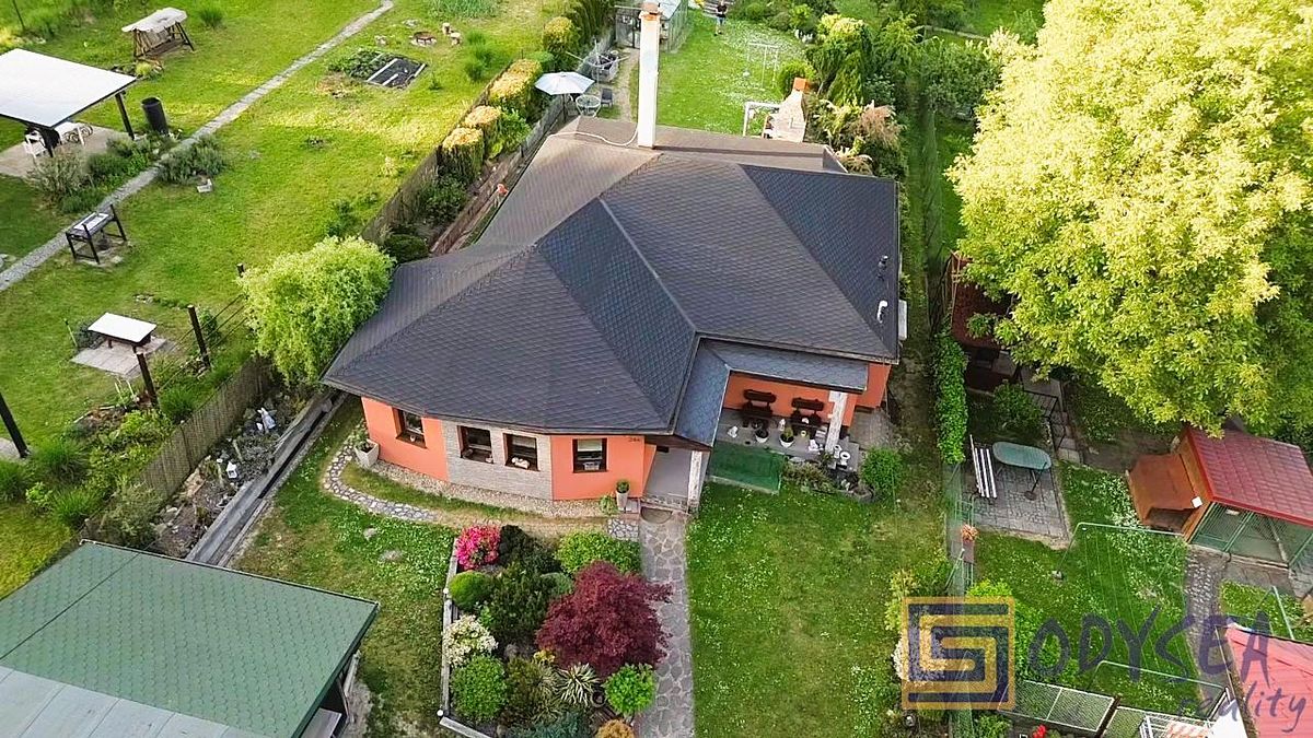 Prodej rodinného domu 92 m², pozemek 1588 m²