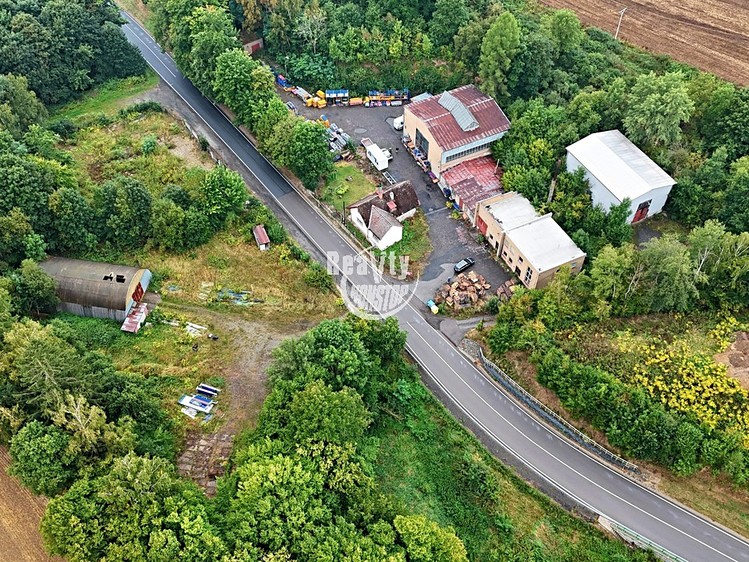Prodej komerčního prostoru, 1 338 m² (2 z 17)