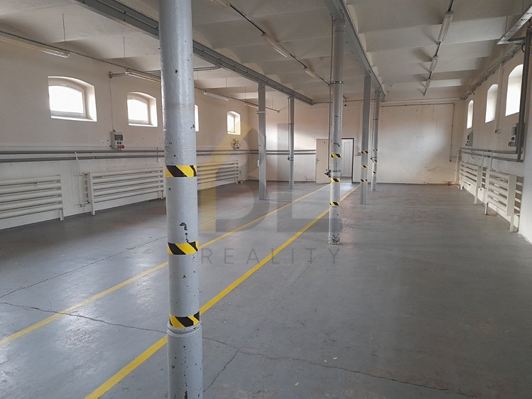 Комерційне приміщення в оренду, 400 м² (4 з 12)