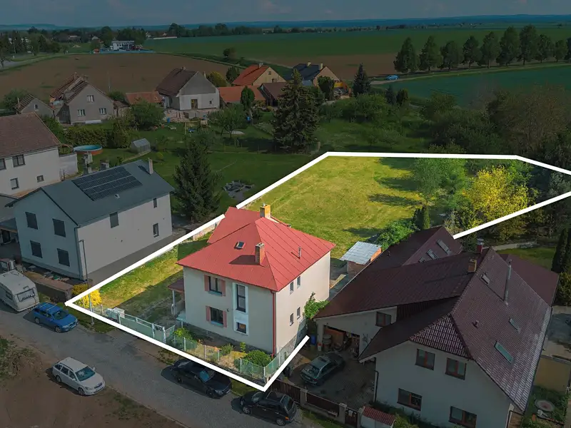 Prodej rodinného domu 160 m², pozemek 1748 m², Úhřetice – náhled fotky 1