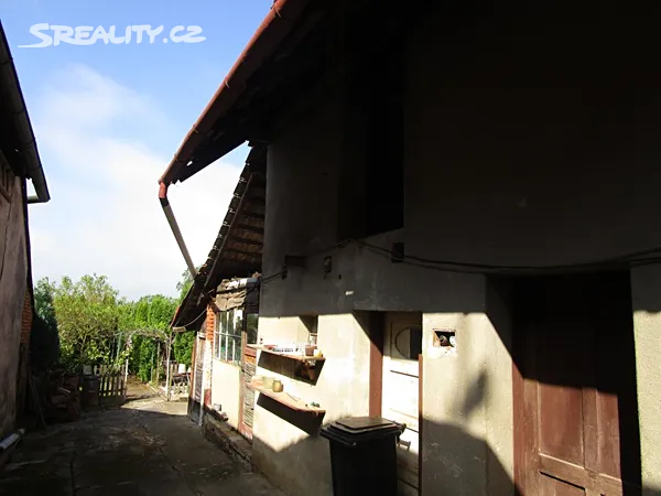 Prodej rodinného domu 183 m², pozemek 874 m² – pohled 5