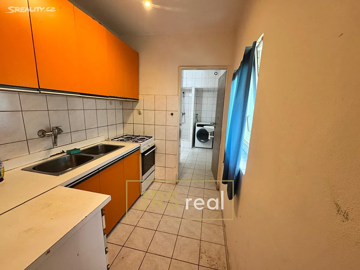 Pronájem bytu 2+kk 64 m², Brno