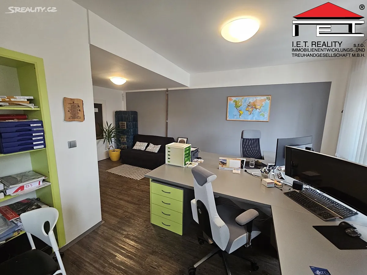 Pronájem kanceláře 84 m² – pohled 3