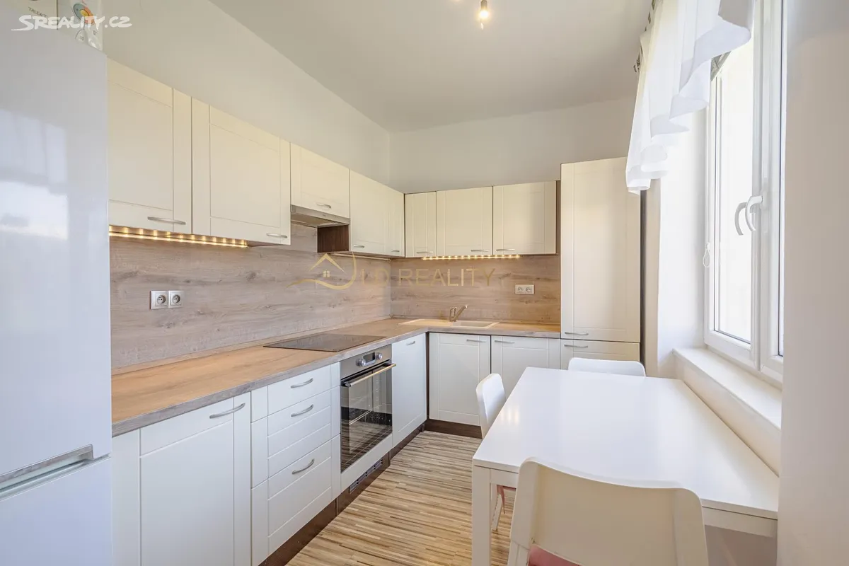 Prodej bytu 2+1 52 m², Olomouc