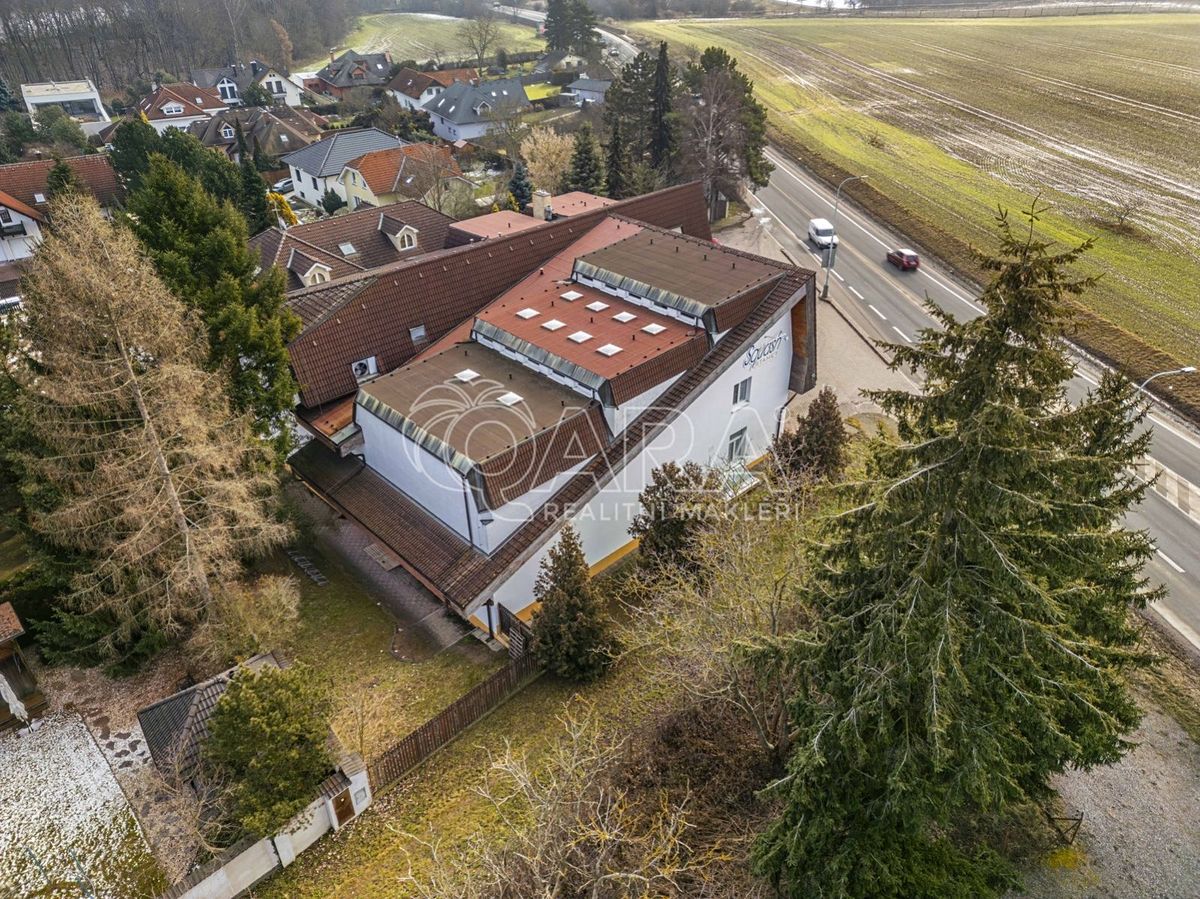 Prodej stavebního pozemku 4543 m² – fotografie 5