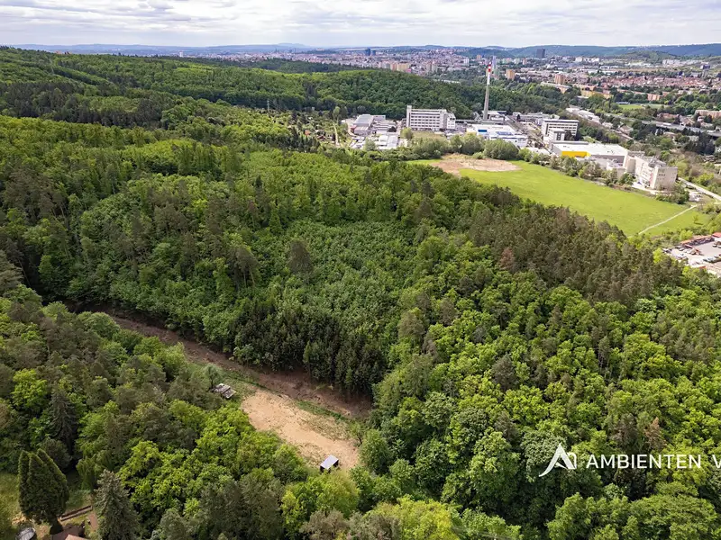 Prodej stavebního pozemku 1597 m², Brno – náhled fotky 1
