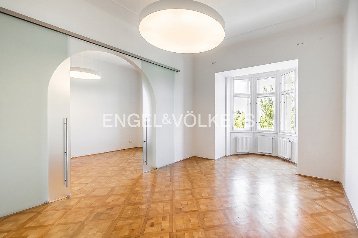 Pronájem bytu 4+1 140 m²