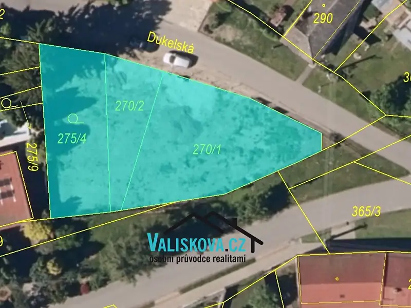 Prodej stavebního pozemku 830 m², Holešov – náhled fotky 1