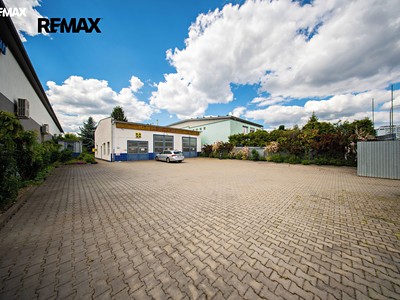 Prodej obchodního prostoru 200 m²