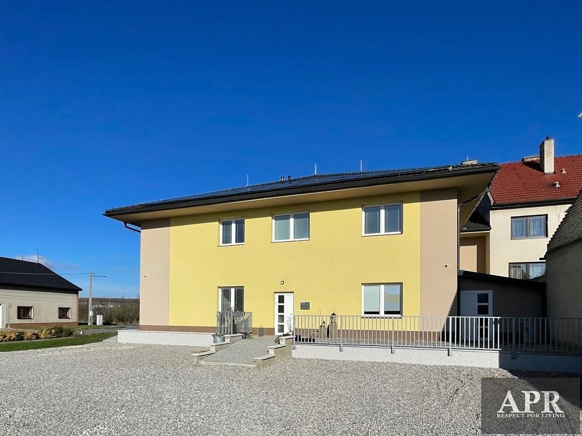 Pronájem bytu 2+kk 58 m²