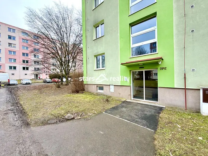 Pronájem skladového prostoru 13 m², Kladno – náhled fotky 2