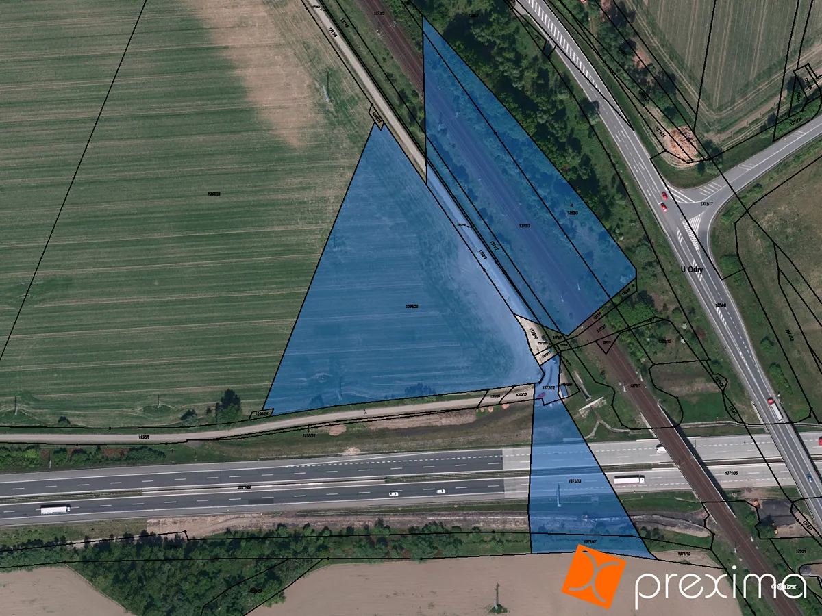 Prodej podílu 1/5 pole 5993 m²