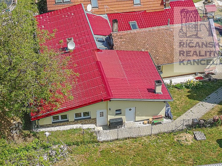 Prodej bytu 2+kk, 66 m² (2 z 23)
