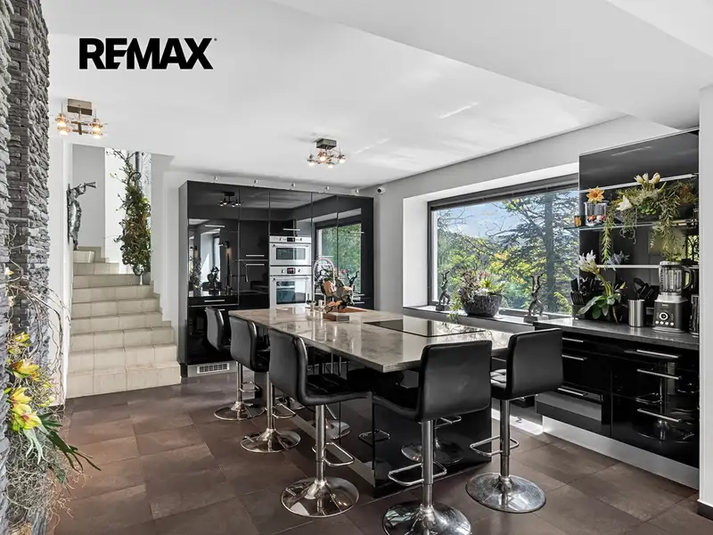 Prodej vily 228 m², pozemek 4472 m², Jince – náhled fotky 2