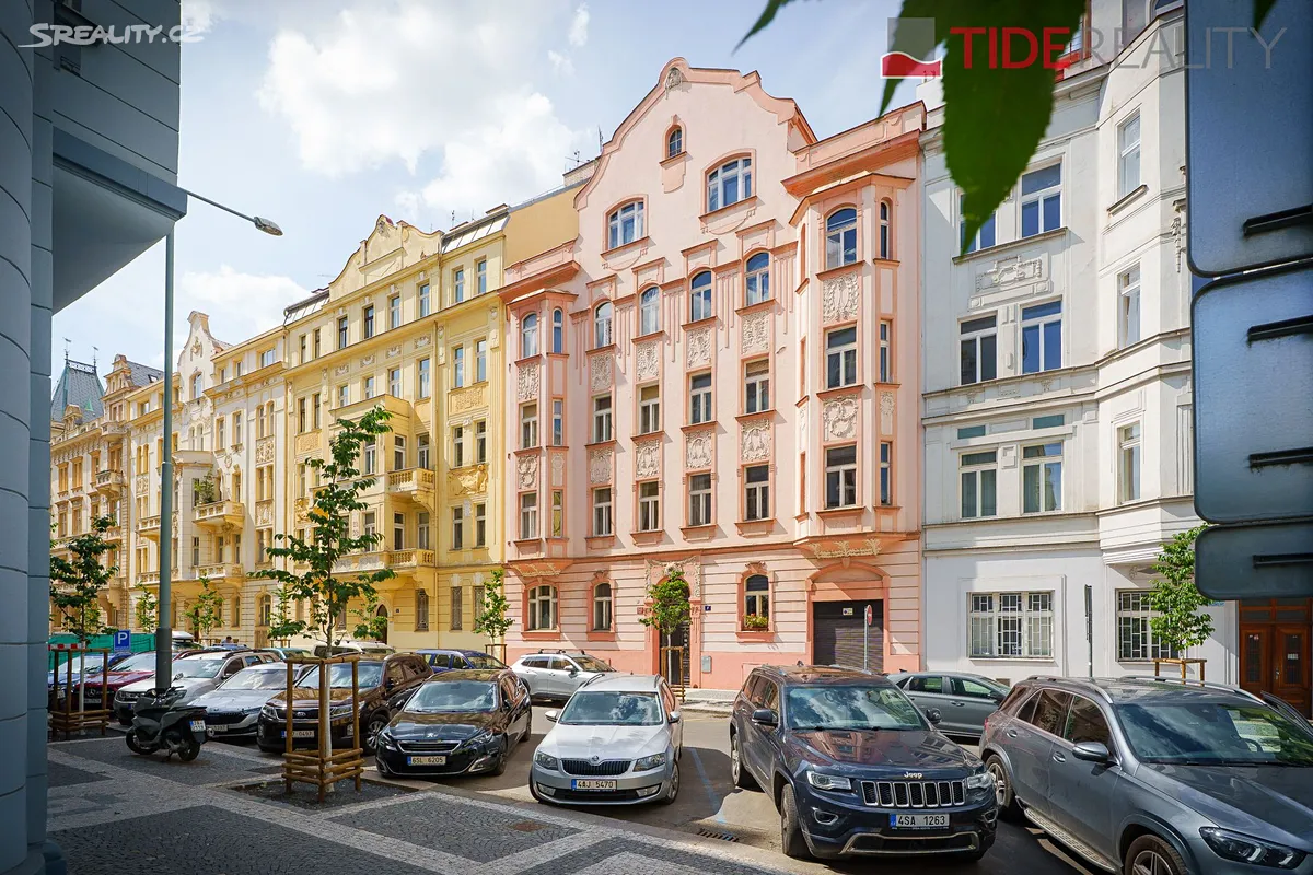 Pronájem bytu 3+1 120 m², Praha