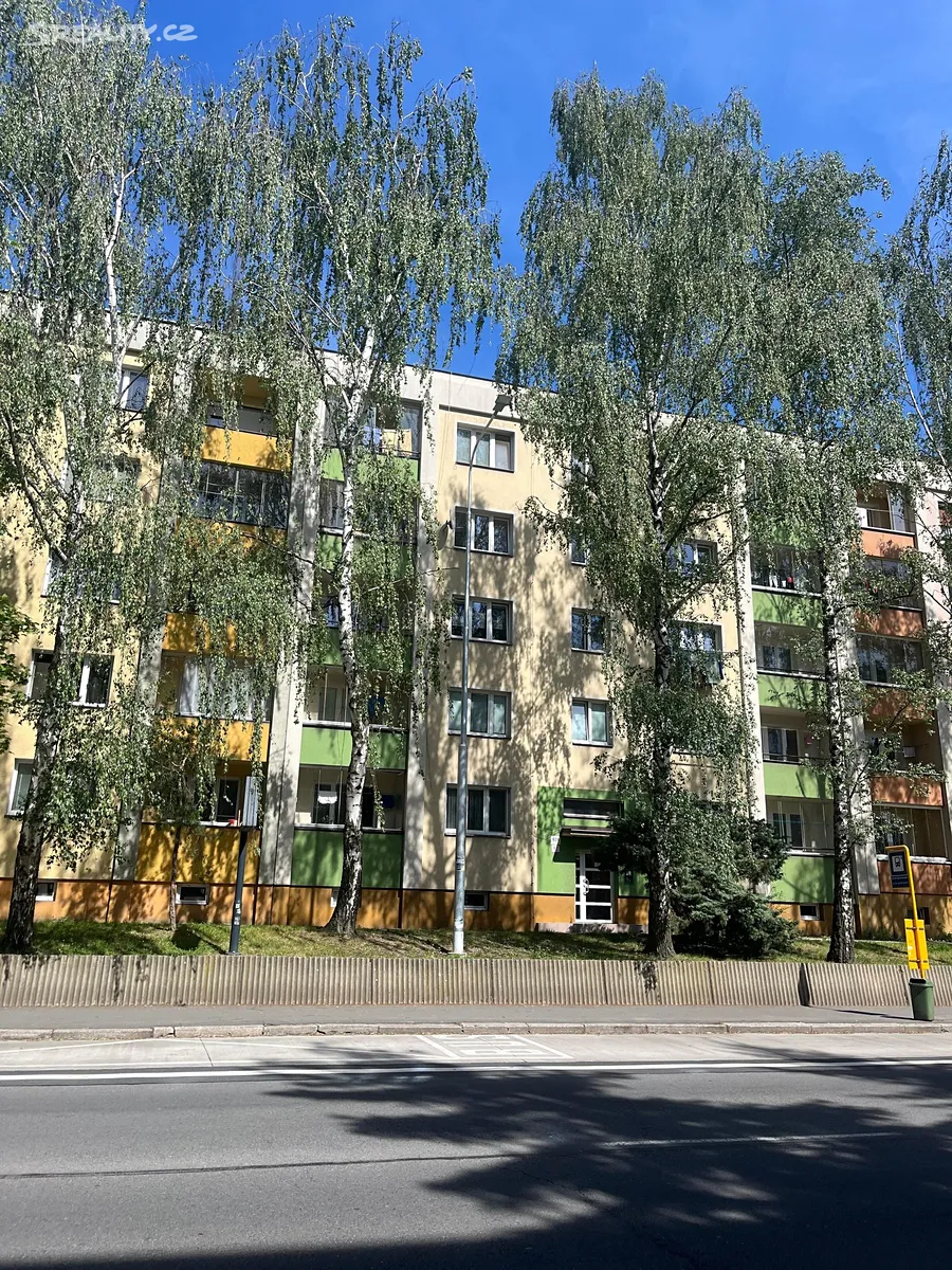 Pronájem bytu 2+1 60 m², Karviná