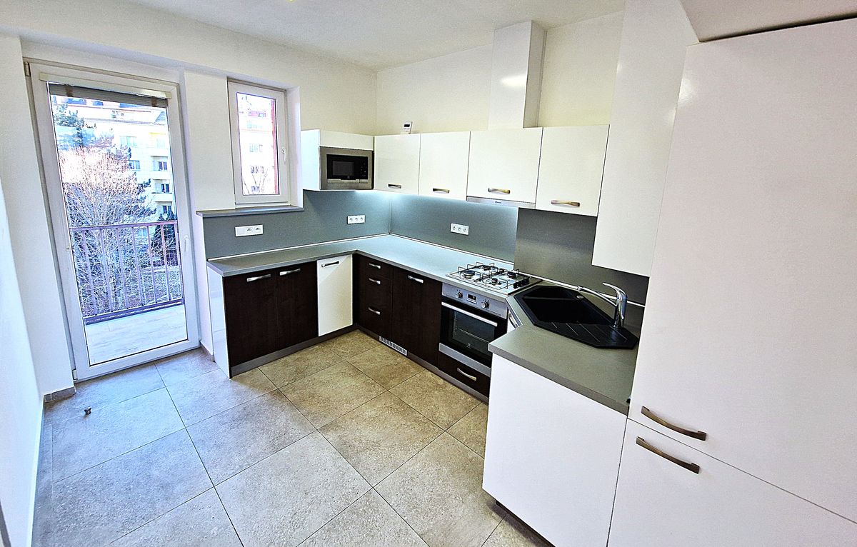 Prodej bytu 3+1 90 m² – fotografie 5