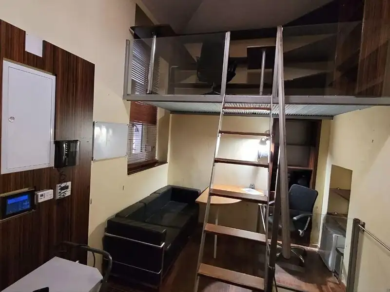 Pronájem kanceláře 34 m², Praha – náhled fotky 2