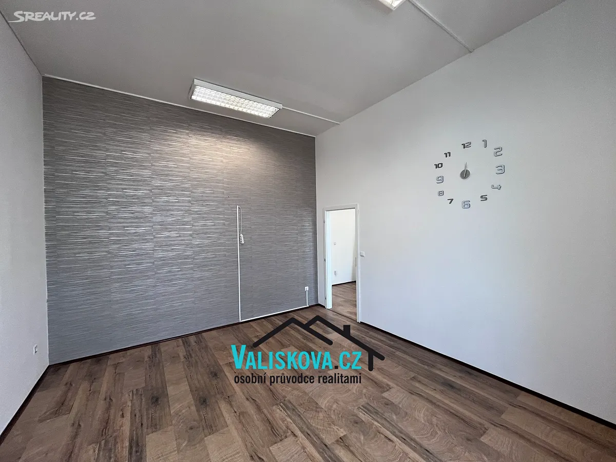 Pronájem obchodního prostoru 130 m² – pohled 6