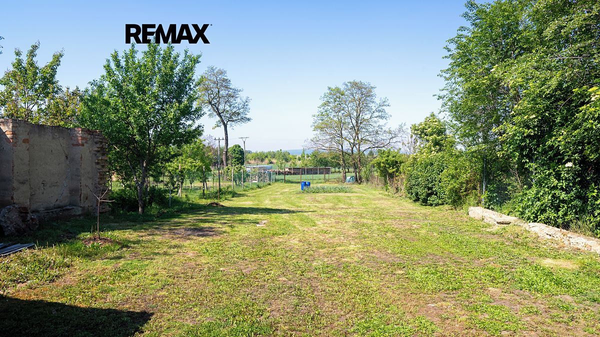 Pronájem zahrady 992 m² – fotografie 5