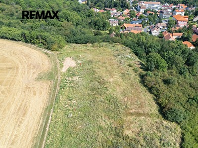 Prodej  stavebního pozemku 1 052 m²