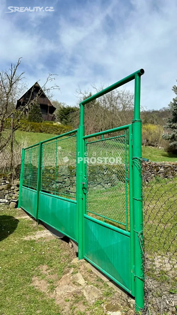 Prodej chaty 18 m², pozemek 749 m² – další