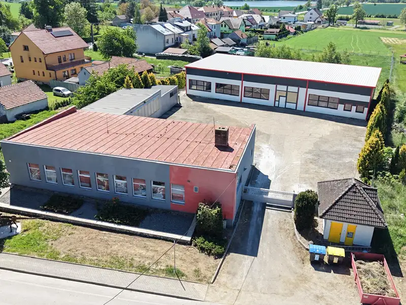 Pronájem skladového prostoru 1867 m², Netín – náhled fotky 3